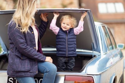 ANWB waarschuwt voor deze onveilige autostoeltjes